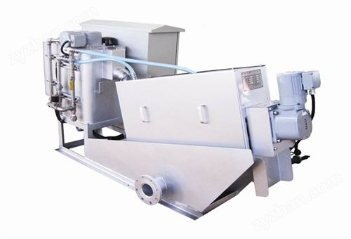 �B������Óˮ�C